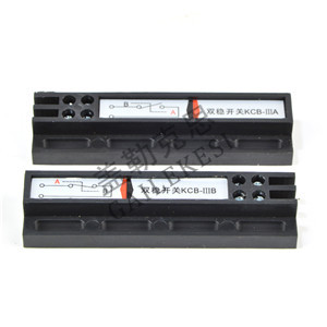 ˫��̬����